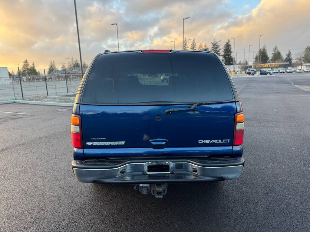 2003 Chevrolet Suburban for sale at The Price King Auto in LAKEWOOD, WA