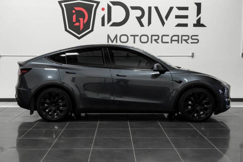 2022 Tesla Model Y Long Range