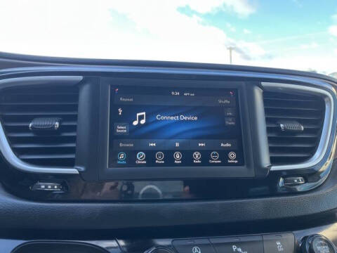 2018 Chrysler Pacifica LX