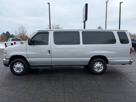 2013 Ford E-Series E-350 SD