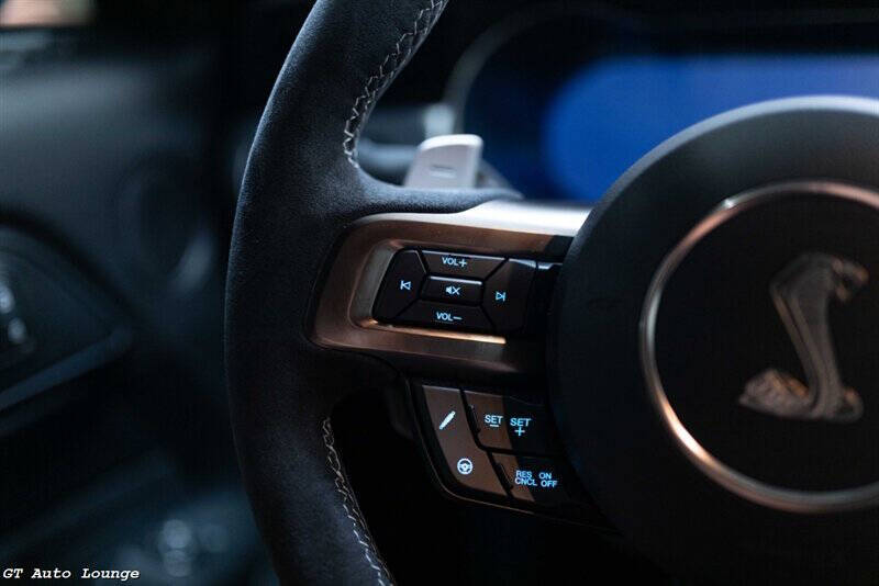 2020 Ford Mustang 44