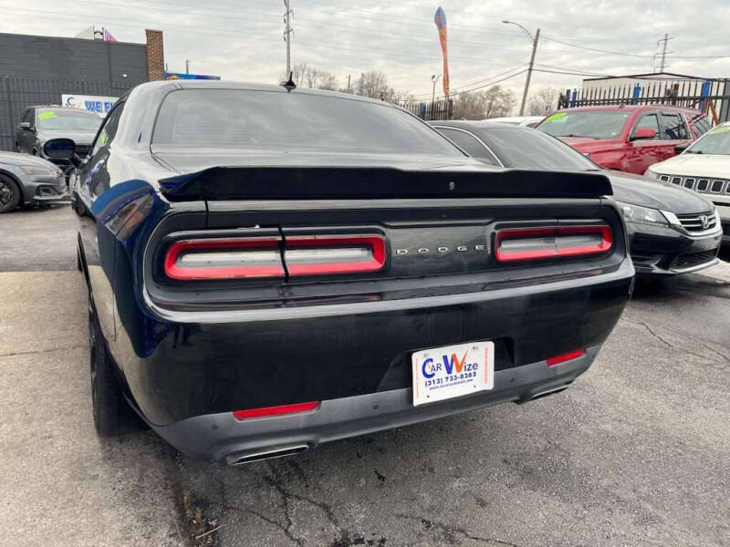 2016 Dodge Challenger R/T Scat Pack