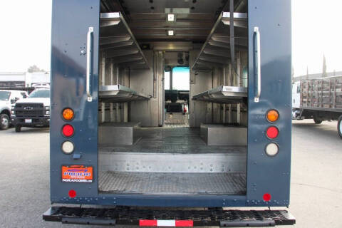 2020 Freightliner MT45 Chassis