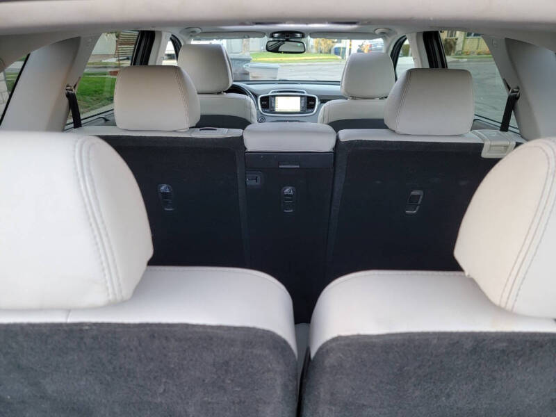 2016 Kia Sorento SX V6