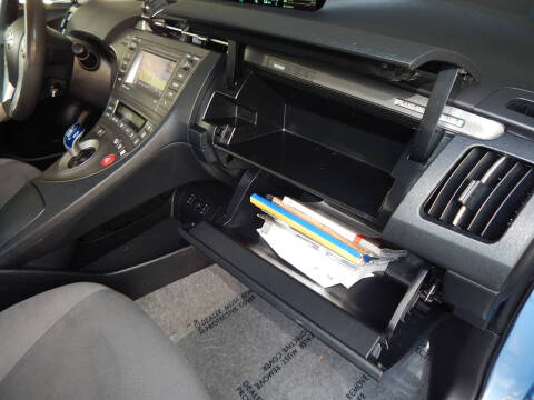 2013 Toyota Prius Plug-in Hybrid