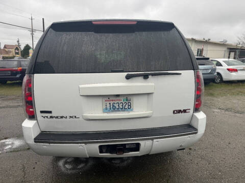 2009 GMC Yukon XL Denali