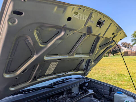 2004 Chevrolet Tracker