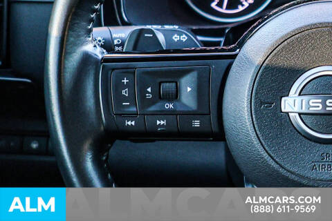 2022 Nissan Pathfinder SV