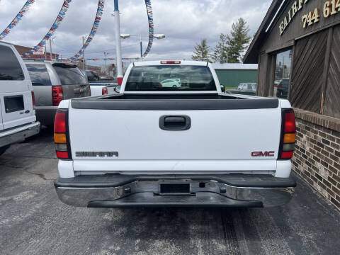 2006 GMC Sierra 1500 Work Truck