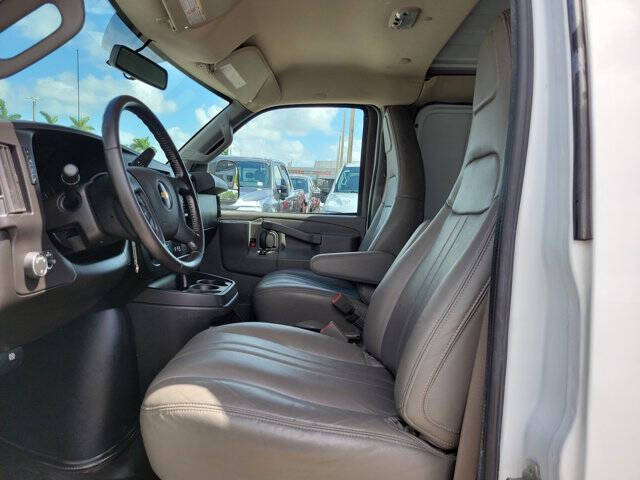 2021 Chevrolet Express 2500