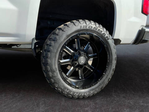 2019 Chevrolet Silverado 1500 LD LT