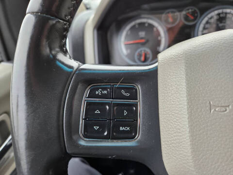 2012 RAM 1500 SLT