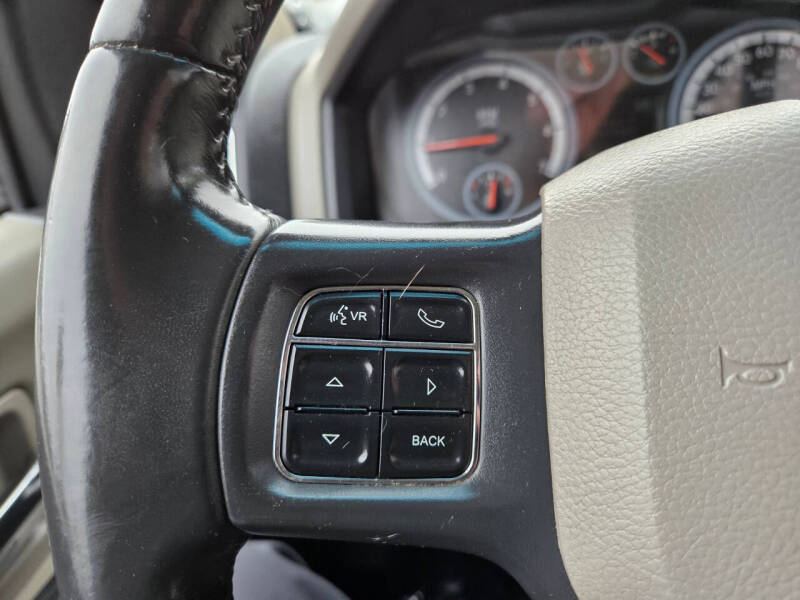 2012 RAM 1500 SLT