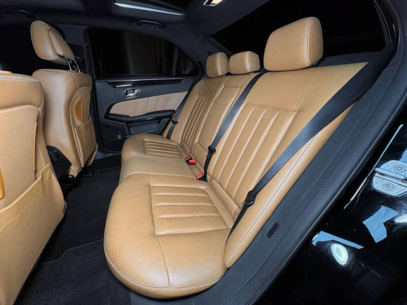 2010 Mercedes-Benz E-Class