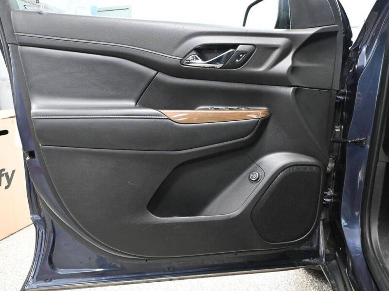 2019 GMC Acadia SLE-2