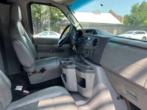 2011 Ford E-Series E-250