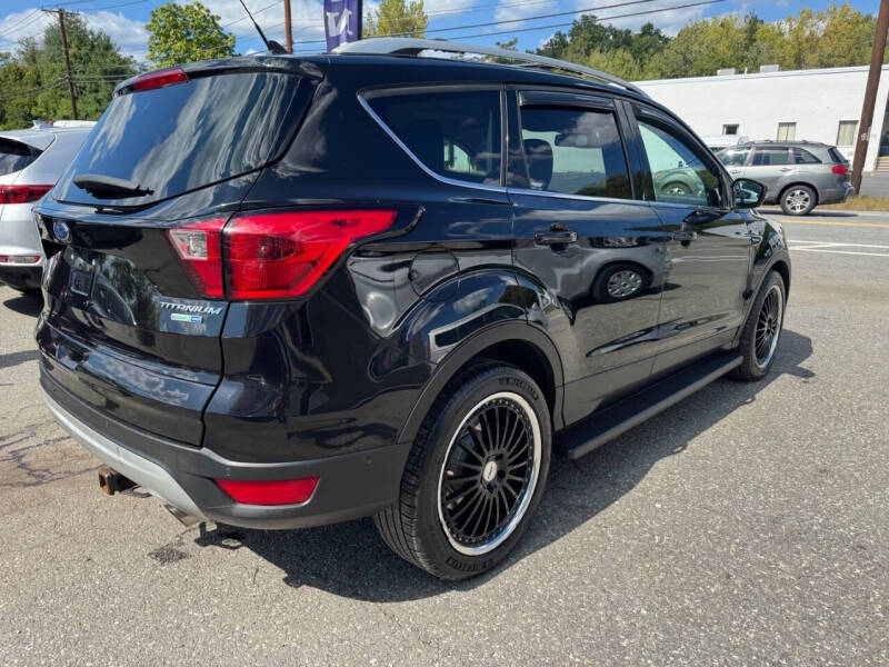 2019 Ford Escape Titanium