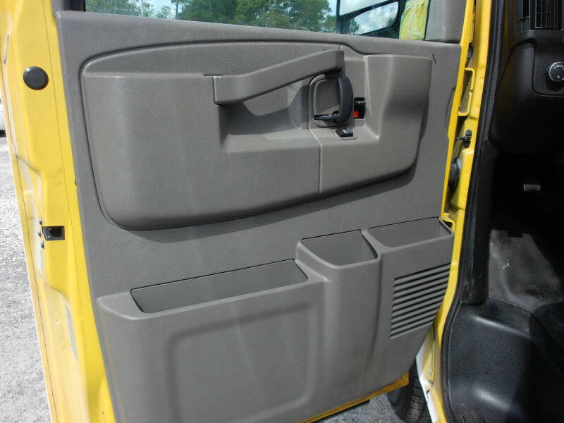 2020 Chevrolet Express 2500