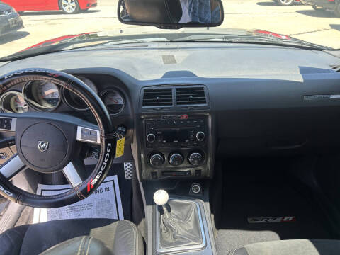 2009 Dodge Challenger SRT8