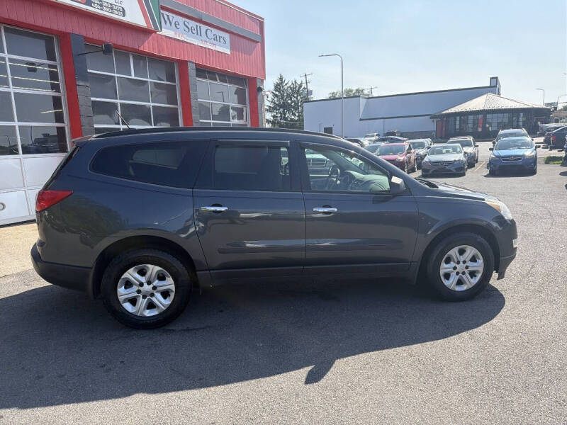 2012 Chevrolet Traverse LS