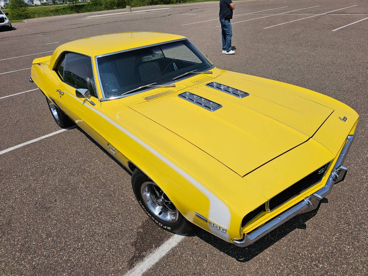1969 Chevrolet Camaro 18