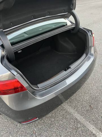 2013 Acura ILX 2.0L w/Tech