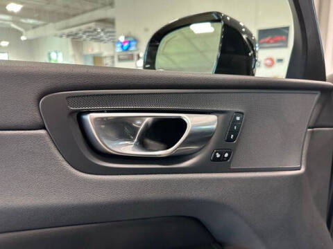 2023 Volvo XC60 B5 Core