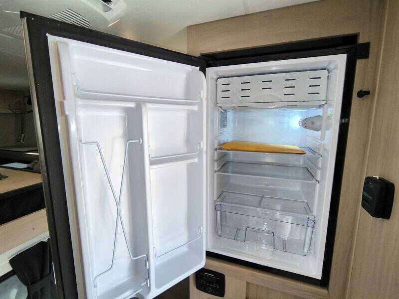 2026 Travel Lite UPCOUNTRY 775U