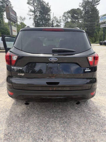 2019 Ford Escape SE