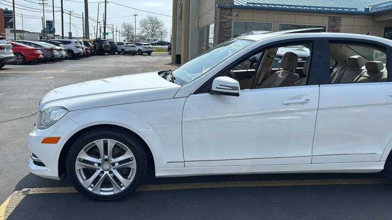 2013 Mercedes-Benz C-Class C 300 Luxury 4MATIC