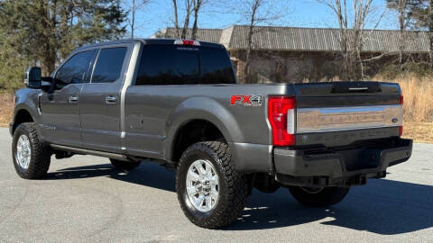 2017 Ford F-350 Super Duty Platinum