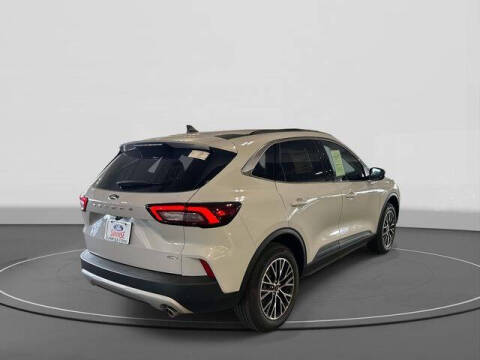 2025 Ford Escape Plug-In Hybrid PHEV
