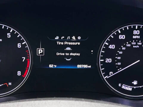 2016 Hyundai Genesis