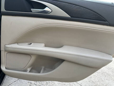 2017 Lincoln MKZ Reserve