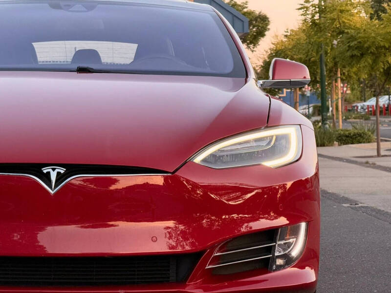 2016 Tesla Model S
