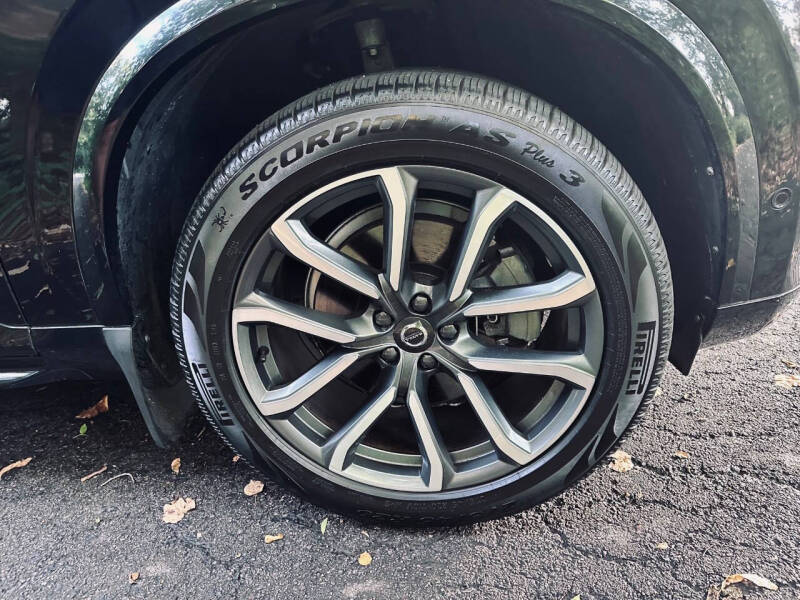 2018 Volvo XC90 T5 Momentum 7-Passenger