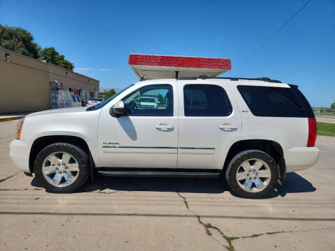 2011 GMC Yukon for sale at Dakota Auto LLC in Dakota City NE