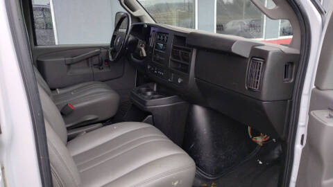 2021 Chevrolet Express 2500