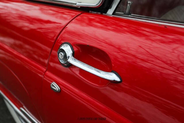 1956 Ford Thunderbird