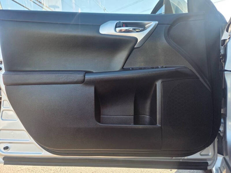 2013 Lexus CT 200h