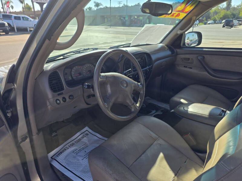 2002 Toyota Sequoia SR5