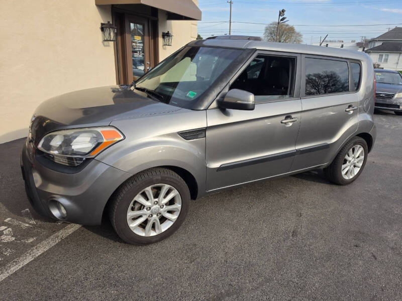 2012 Kia Soul +