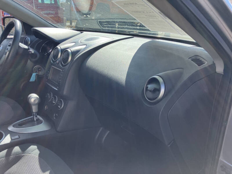 2013 Nissan Rogue SV