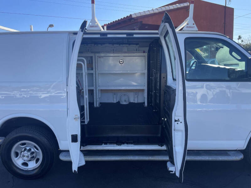 2020 Chevrolet Express 2500