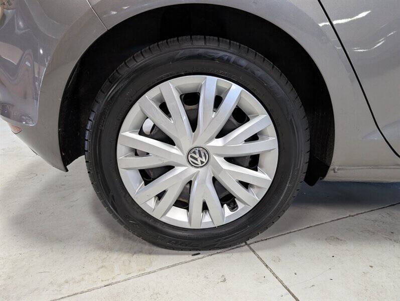 2015 Volkswagen e-Golf Limited Edition