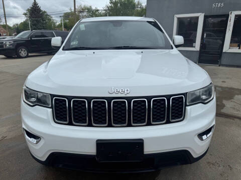 2018 Jeep Grand Cherokee Laredo E