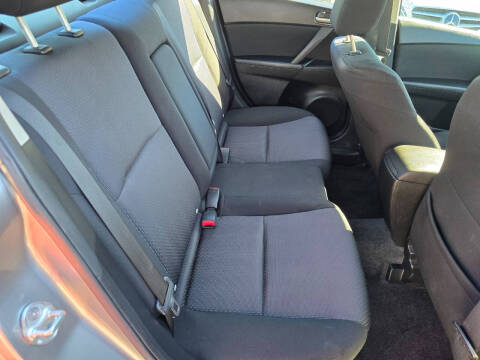 2010 Mazda MAZDA3 i Sport