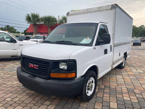 2008 GMC Savana for sale at Affordable Auto Motors in Jacksonville FL