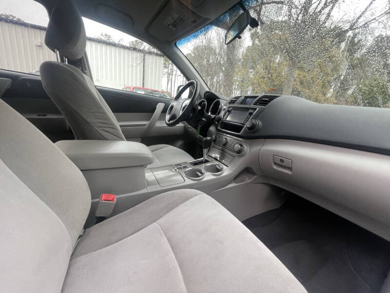 2013 Toyota Highlander Plus