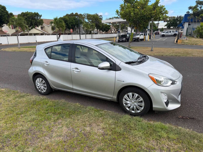 2015 Toyota Prius c Two